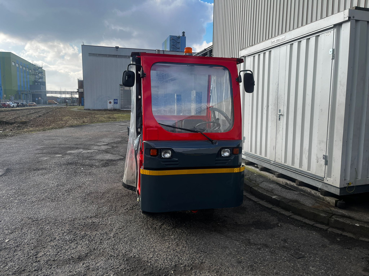 LINDE W12 - טרקטור גרירה: תמונה 4 LINDE W12 - טרקטור גרירה: תמונה 4