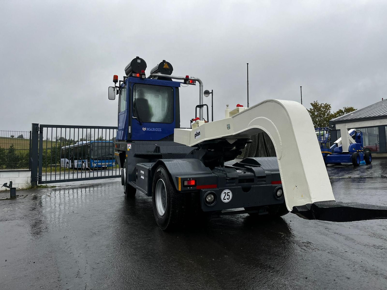 Terberg RT250 - טרקטור מסוף: תמונה 4 Terberg RT250 - טרקטור מסוף: תמונה 4
