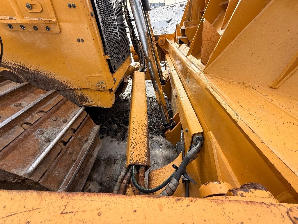 דחפור CAT D8T: תמונה 13