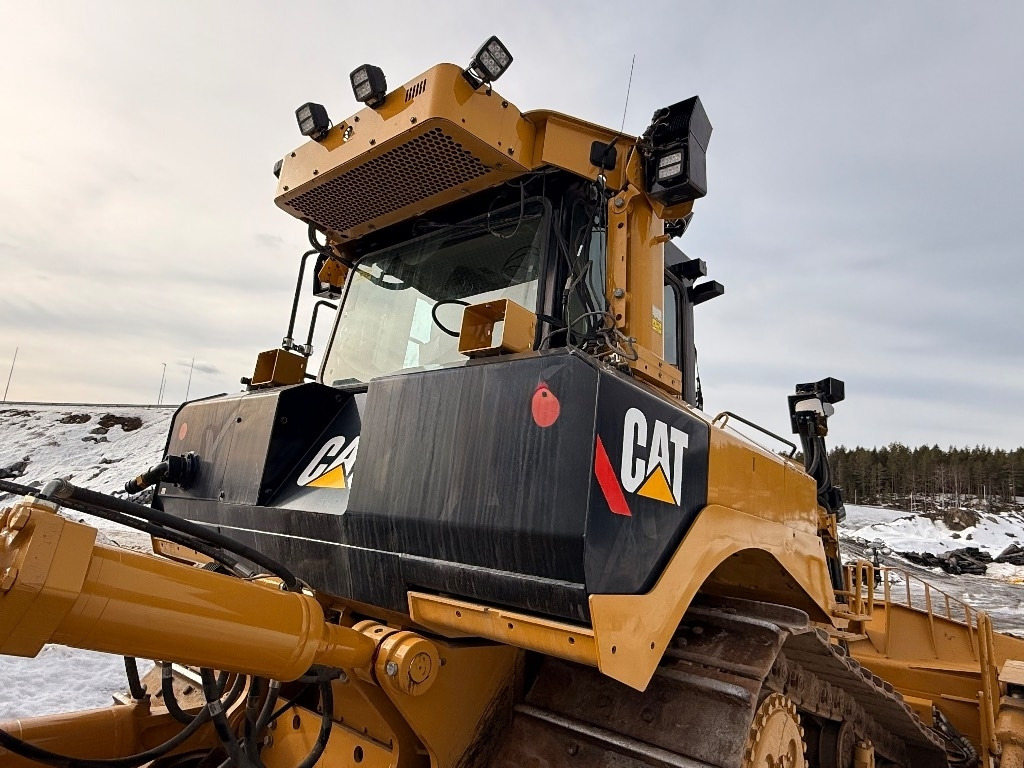 דחפור CAT D8T: תמונה 10