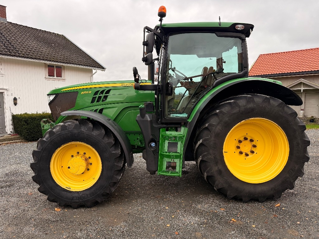 John Deere 6155 R - טרקטור חקלאי: תמונה 2 John Deere 6155 R - טרקטור חקלאי: תמונה 2