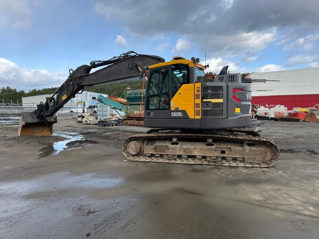 Volvo ECR 235 E - מחפר סורק: תמונה 5 Volvo ECR 235 E - מחפר סורק: תמונה 5