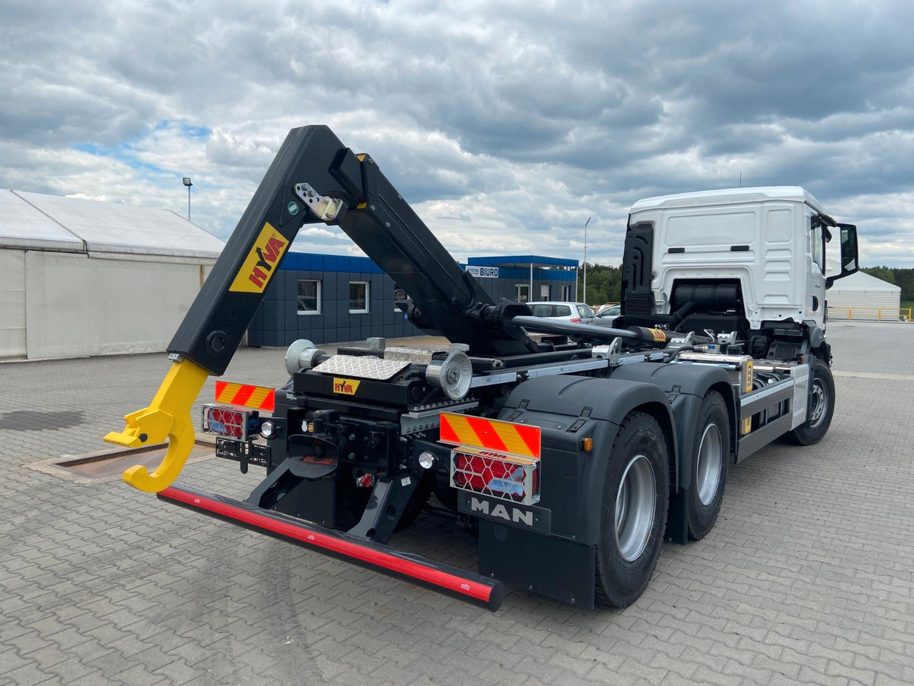MAN TGS 26.440 6x4 Abrollkipper HYVA 20-60-S - משאית הרמת וו: תמונה 5 MAN TGS 26.440 6x4 Abrollkipper HYVA 20-60-S - משאית הרמת וו: תמונה 5