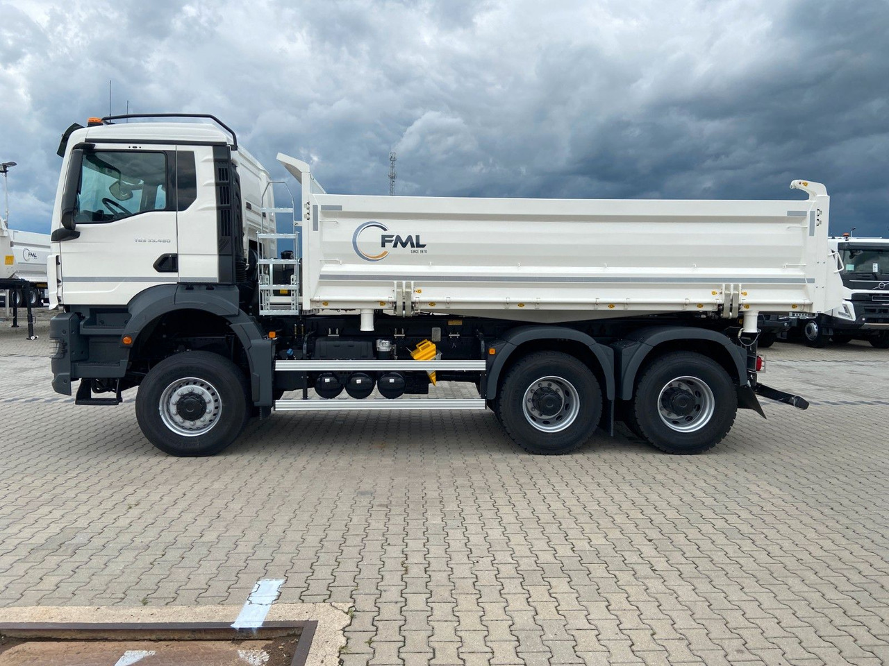 MAN TGS 33.480 6X6 FML Dreiseitenkipper - מזהיר: תמונה 4 MAN TGS 33.480 6X6 FML Dreiseitenkipper - מזהיר: תמונה 4