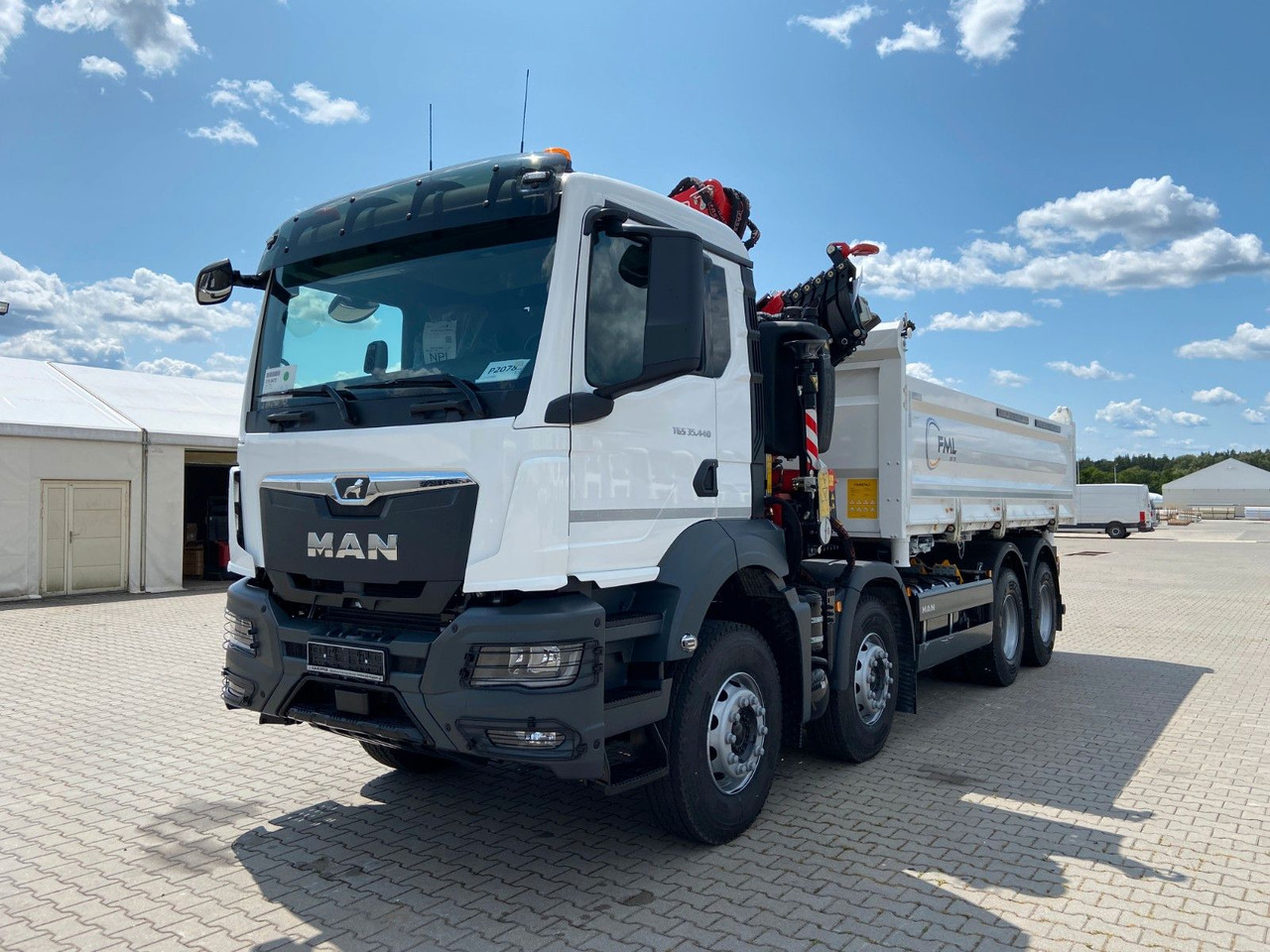 MAN TGS 35.440 DREISEITENKIPPER MIT FASSI F275.026 - מזהיר, משאית מנוף: תמונה 3 MAN TGS 35.440 DREISEITENKIPPER MIT FASSI F275.026 - מזהיר, משאית מנוף: תמונה 3