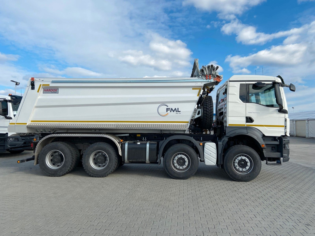 MAN TGS 41.400 8x4 EURO2 AUTOMAT TIPPER CR. SYSTEM - מזהיר: תמונה 4 MAN TGS 41.400 8x4 EURO2 AUTOMAT TIPPER CR. SYSTEM - מזהיר: תמונה 4