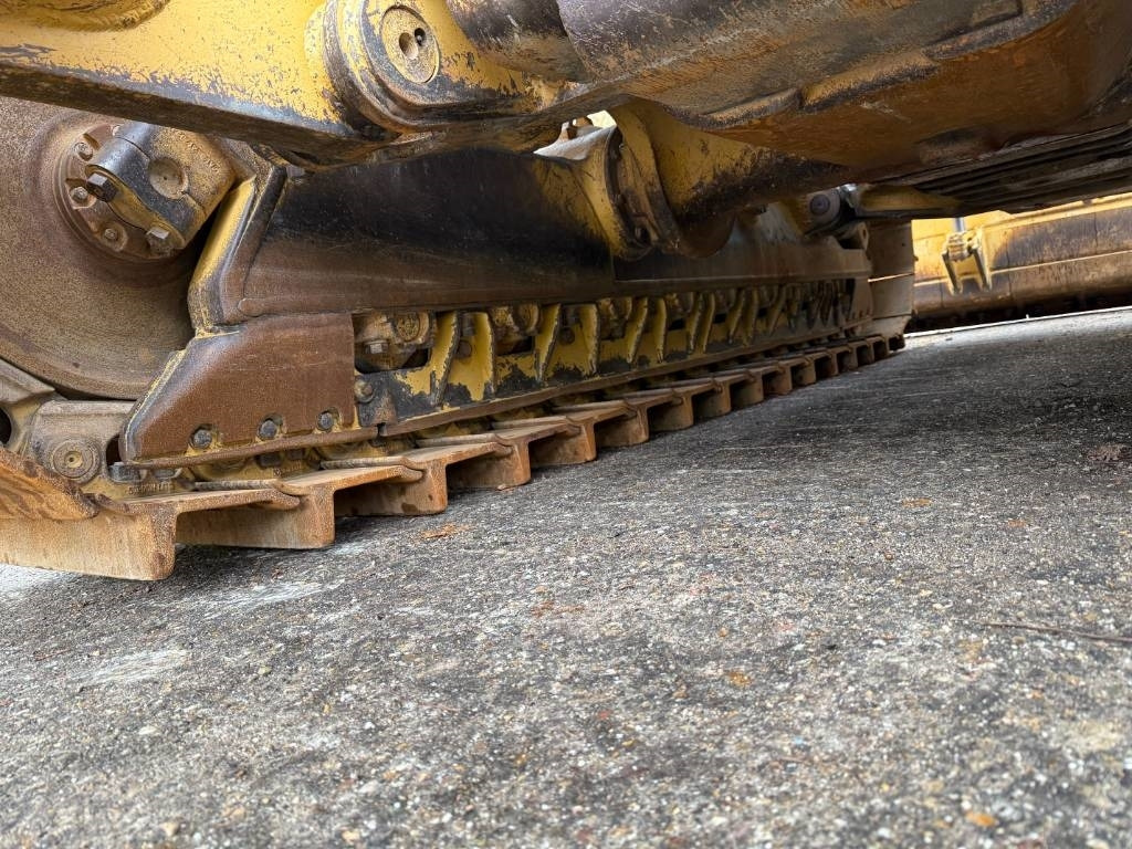 הַחכָּרָה CAT D7R XR CE / LOW HOURS / TOP CONDITION CAT D7R XR CE / LOW HOURS / TOP CONDITION: תמונה 46 הַחכָּרָה CAT D7R XR CE / LOW HOURS / TOP CONDITION CAT D7R XR CE / LOW HOURS / TOP CONDITION: תמונה 46
