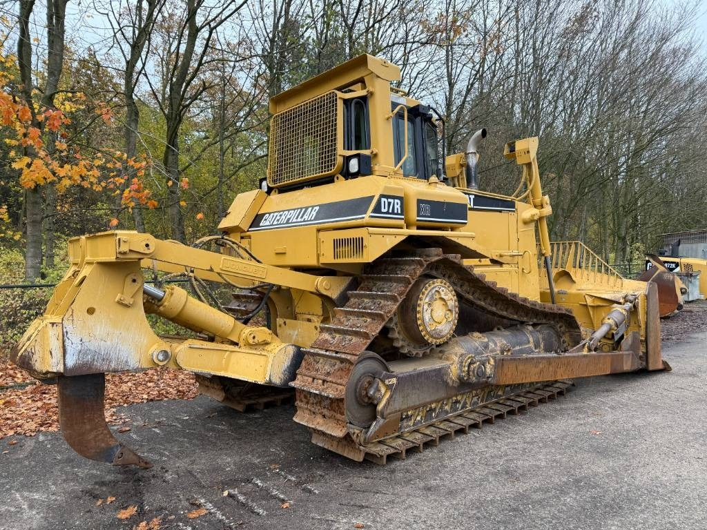 CAT D7R XR CE / LOW HOURS / TOP CONDITION - דחפור: תמונה 4 CAT D7R XR CE / LOW HOURS / TOP CONDITION - דחפור: תמונה 4