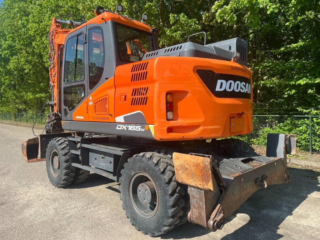 Doosan DX 165 W-5 - מחפר גלגלים: תמונה 3 Doosan DX 165 W-5 - מחפר גלגלים: תמונה 3