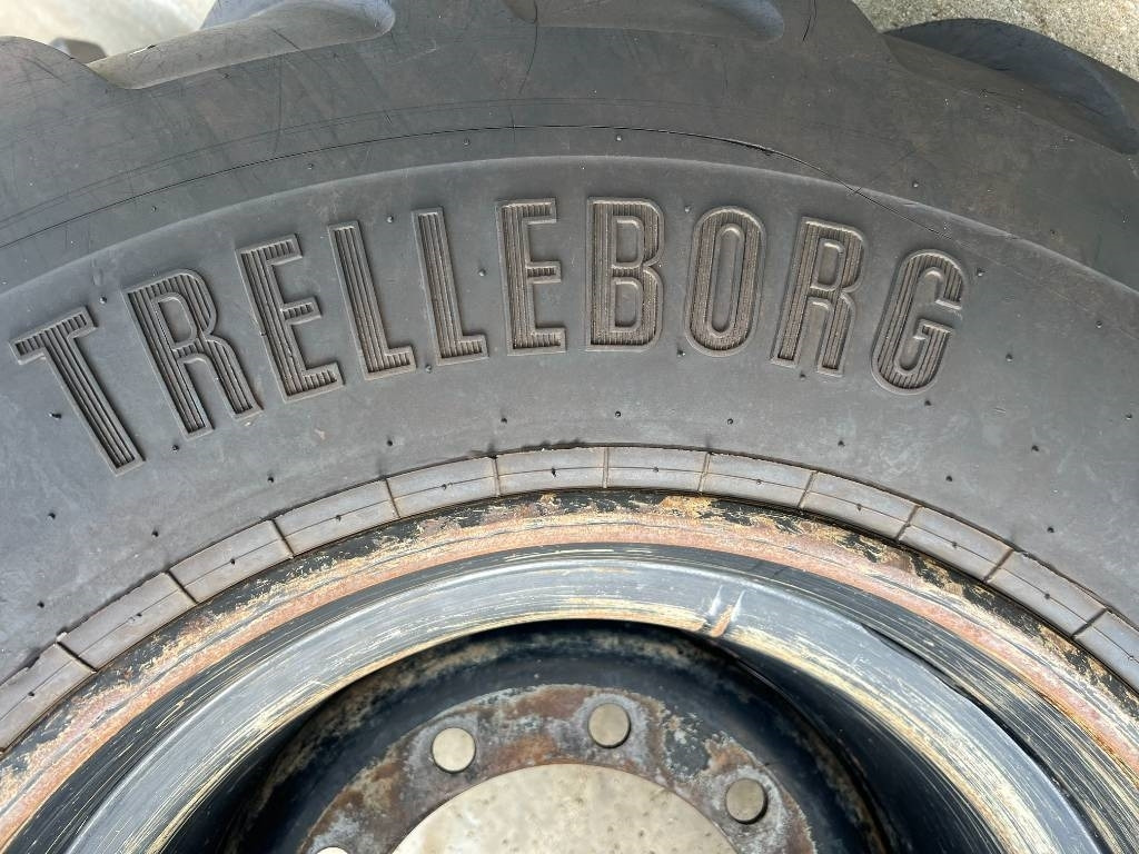 Trelleborg 710/40B22.5 AMPT - צמיג עבור מכונת בנייה: תמונה 2 Trelleborg 710/40B22.5 AMPT - צמיג עבור מכונת בנייה: תמונה 2