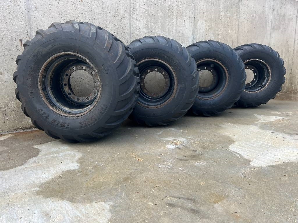 Trelleborg 710/40B22.5 AMPT - צמיג עבור מכונת בנייה: תמונה 1 Trelleborg 710/40B22.5 AMPT - צמיג עבור מכונת בנייה: תמונה 1