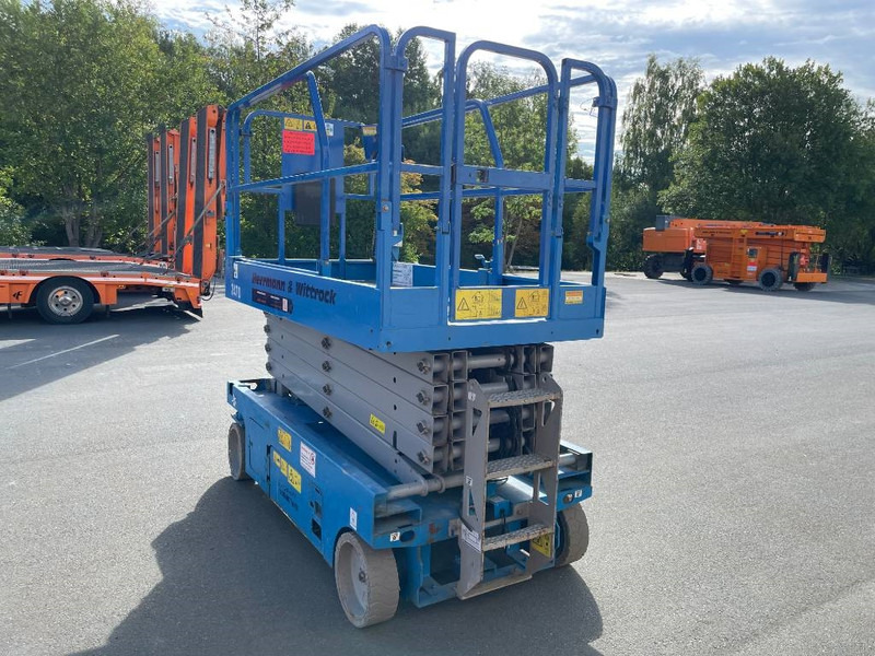 Genie GS 3246 E-Drive - מעלית מספריים: תמונה 2 Genie GS 3246 E-Drive - מעלית מספריים: תמונה 2