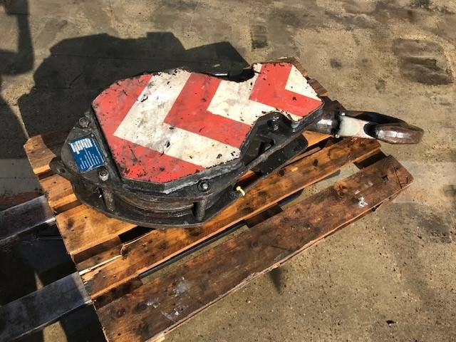 Grove 40t. hook block 3-sheaves 16mm - עגורן מעמיס עבור מכונת בנייה: תמונה 1 Grove 40t. hook block 3-sheaves 16mm - עגורן מעמיס עבור מכונת בנייה: תמונה 1