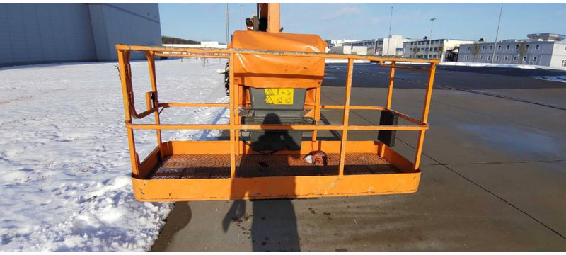 JLG 1350 AJP - זרוע מרפקי: תמונה 4 JLG 1350 AJP - זרוע מרפקי: תמונה 4