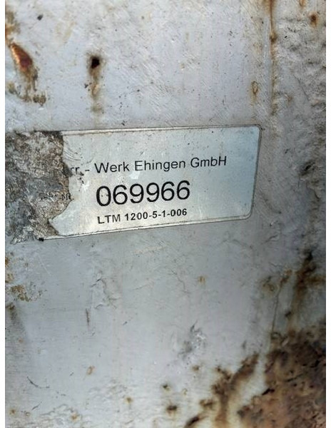 Liebherr Ballastplatten / Counterweight plates LTM 1200-5.1 - עגורן מעמיס עבור מכונת בנייה: תמונה 3 Liebherr Ballastplatten / Counterweight plates LTM 1200-5.1 - עגורן מעמיס עבור מכונת בנייה: תמונה 3