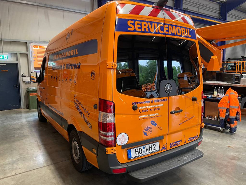 Mercedes-Benz Sprinter 316 CDI - כלי רכב מסחרי עם תיבה: תמונה 4 Mercedes-Benz Sprinter 316 CDI - כלי רכב מסחרי עם תיבה: תמונה 4