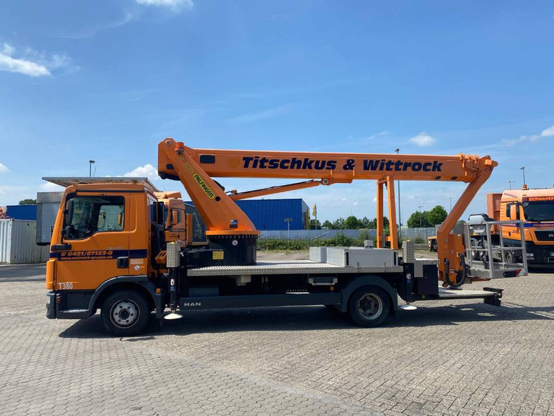Palfinger P 300 - פלטפורמה אווירית מותקנת על משאית: תמונה 4 Palfinger P 300 - פלטפורמה אווירית מותקנת על משאית: תמונה 4