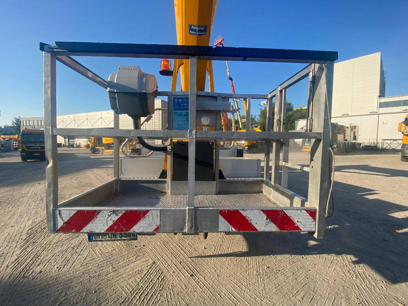 Ruthmann T 330 - פלטפורמה אווירית מותקנת על משאית: תמונה 5 Ruthmann T 330 - פלטפורמה אווירית מותקנת על משאית: תמונה 5