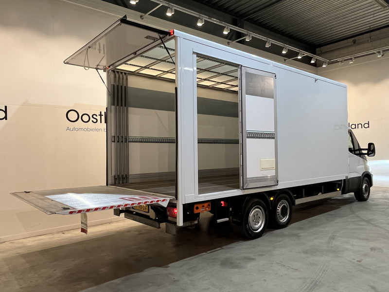 Iveco Daily 35S18 3.0 BE Clixtar Automaat Bakwagen met Laadklep / Laadvermogen 3.060 KG / Euro 6 / Luchtvering / Airco / Camera / CarPlay / Cruise Control / 91.000 KM !! - יחידת טרקטור: תמונה 2 Iveco Daily 35S18 3.0 BE Clixtar Automaat Bakwagen met Laadklep / Laadvermogen 3.060 KG / Euro 6 / Luchtvering / Airco / Camera / CarPlay / Cruise Control / 91.000 KM !! - יחידת טרקטור: תמונה 2