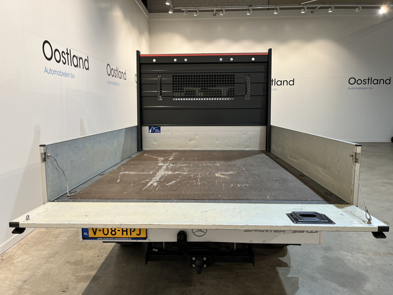 Mercedes-Benz Sprinter 315 CDI L2 RWD DC Dubbel Cabine Open Laadbak / Euro 6 / Trekhaak 3500 KG / Airco / 10.900 KM !! / BPM VRIJ !! - כלי רכב מסחרי במיטה שטוחה, כלי רכב מסחרי קומבי: תמונה 5 Mercedes-Benz Sprinter 315 CDI L2 RWD DC Dubbel Cabine Open Laadbak / Euro 6 / Trekhaak 3500 KG / Airco / 10.900 KM !! / BPM VRIJ !! - כלי רכב מסחרי במיטה שטוחה, כלי רכב מסחרי קומבי: תמונה 5