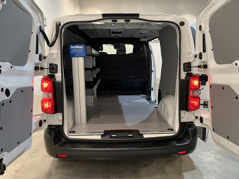 Opel Vivaro-e L2 75 kWh Servicebus / Sortimo Inrichting / 100% elektrisch !! / Airco / Cruise Control / CarPlay / Camera / Navigatie / 3-Zits / 3.800 KM !! - כלי רכב מסחרי קטן, כלי רכב מסחרי חשמלי: תמונה 4 Opel Vivaro-e L2 75 kWh Servicebus / Sortimo Inrichting / 100% elektrisch !! / Airco / Cruise Control / CarPlay / Camera / Navigatie / 3-Zits / 3.800 KM !! - כלי רכב מסחרי קטן, כלי רכב מסחרי חשמלי: תמונה 4