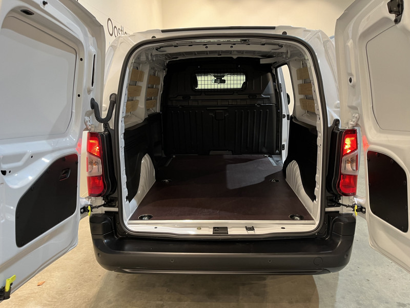 Peugeot e-Partner Premium Long 50 kWh / 100% Elektrisch / Airco / Cruise Control / PDC / Navigatie / CarPlay/ 2.500 KM !! - כלי רכב מסחרי קטן, כלי רכב מסחרי חשמלי: תמונה 5 Peugeot e-Partner Premium Long 50 kWh / 100% Elektrisch / Airco / Cruise Control / PDC / Navigatie / CarPlay/ 2.500 KM !! - כלי רכב מסחרי קטן, כלי רכב מסחרי חשמלי: תמונה 5