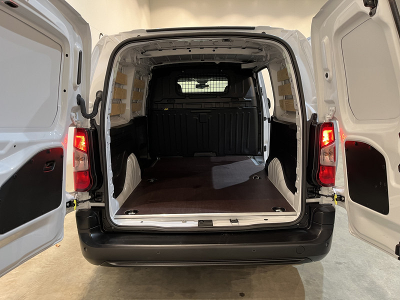 Peugeot e-Partner Premium Long 50 kWh / 100% elektrisch !! / Airco / Cruise Control / PDC / CarPlay / Navigatie / 4.350 KM !! - כלי רכב מסחרי קטן, כלי רכב מסחרי חשמלי: תמונה 5 Peugeot e-Partner Premium Long 50 kWh / 100% elektrisch !! / Airco / Cruise Control / PDC / CarPlay / Navigatie / 4.350 KM !! - כלי רכב מסחרי קטן, כלי רכב מסחרי חשמלי: תמונה 5