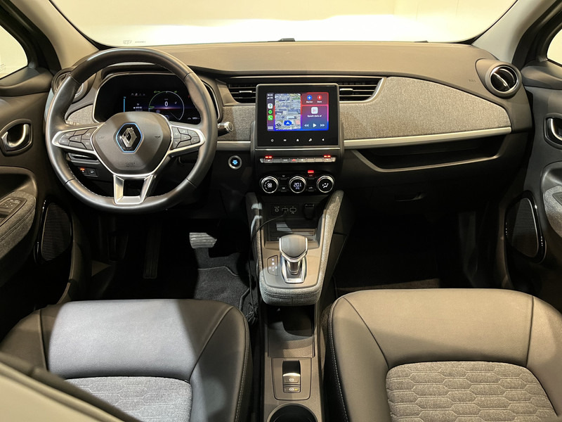 Renault ZOE R110 Experience 52 kWh (Huuraccu) / CarPlay / Camera / Airco / Cruise Control / LMV / Navigatie / 11.000 KM !! Prijs ex BTW € 11.500,- - האצ'בק: תמונה 2 Renault ZOE R110 Experience 52 kWh (Huuraccu) / CarPlay / Camera / Airco / Cruise Control / LMV / Navigatie / 11.000 KM !! Prijs ex BTW € 11.500,- - האצ'בק: תמונה 2
