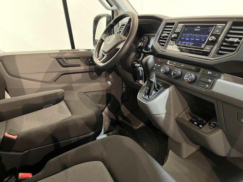 Volkswagen Crafter 30 2.0 TDI L3H2 140 PK Automaat / Euro 6 / Airco / Cruise Control / Camera / CarPlay / 3-Zits / 18.500 KM !! - כלי רכב מסחרי קטן: תמונה 3 Volkswagen Crafter 30 2.0 TDI L3H2 140 PK Automaat / Euro 6 / Airco / Cruise Control / Camera / CarPlay / 3-Zits / 18.500 KM !! - כלי רכב מסחרי קטן: תמונה 3