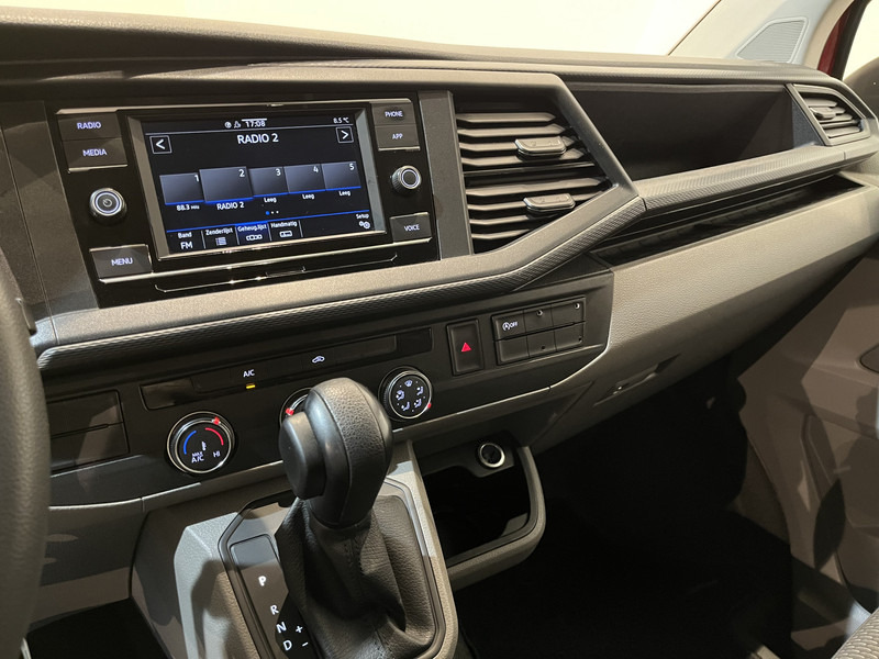 הַחכָּרָה Volkswagen Transporter 2.0 TDI L1H1 150 PK Automaat / Airco / Cruise Control / CarPlay / PDC / Trekhaak / Klep Volkswagen Transporter 2.0 TDI L1H1 150 PK Automaat / Airco / Cruise Control / CarPlay / PDC / Trekhaak / Klep: תמונה 6