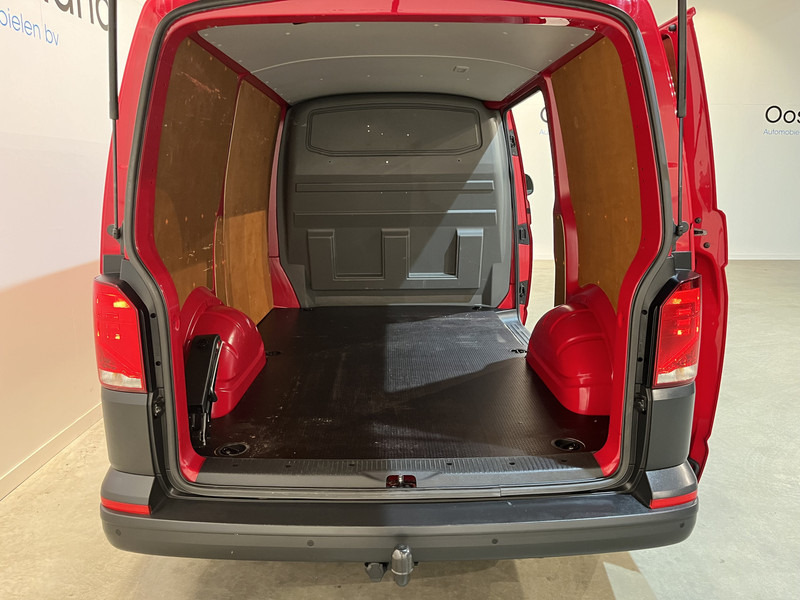 Volkswagen Transporter 2.0 TDI L1H1 150 PK Automaat / Airco / Cruise Control / CarPlay / PDC / Trekhaak / Klep - כלי רכב מסחרי קטן: תמונה 5 Volkswagen Transporter 2.0 TDI L1H1 150 PK Automaat / Airco / Cruise Control / CarPlay / PDC / Trekhaak / Klep - כלי רכב מסחרי קטן: תמונה 5