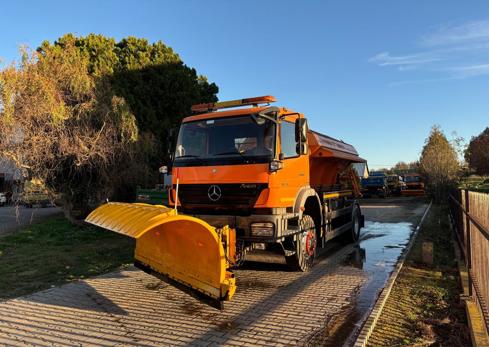 מפלסת שלג Mercedes-Benz Axor 1824 4x4 piaskarka solarka econ pług 2011 e5: תמונה 20