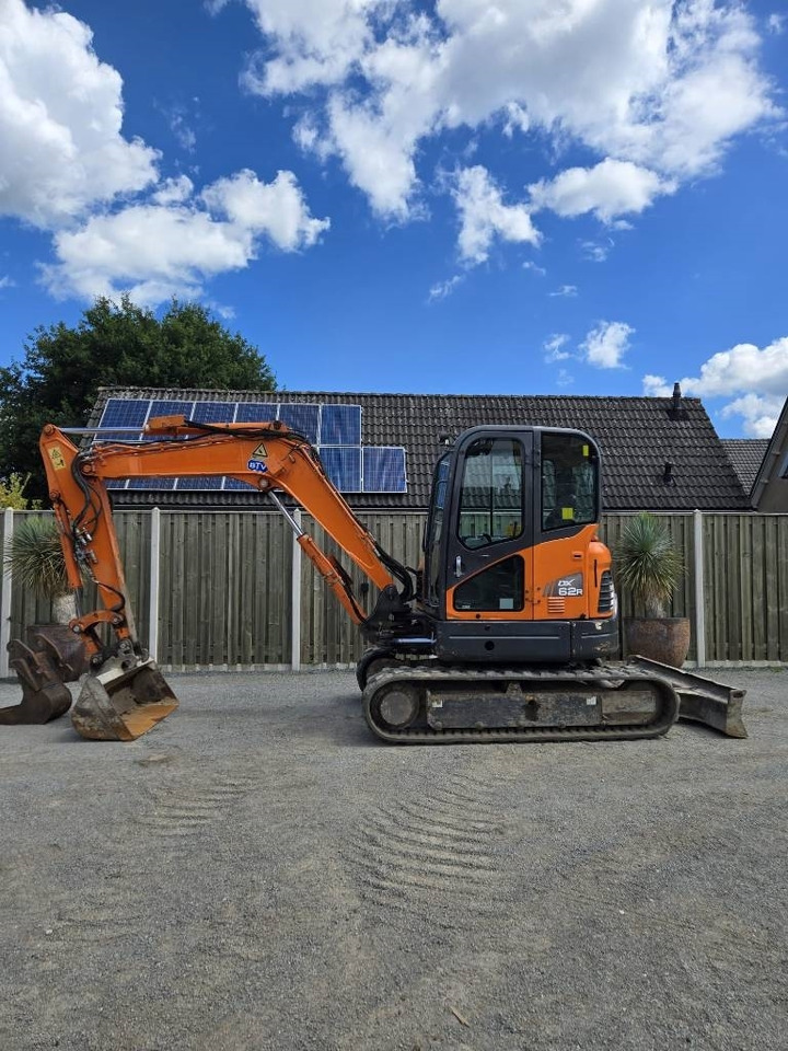 Doosan DX 62 R - מיני מחפר: תמונה 1 Doosan DX 62 R - מיני מחפר: תמונה 1