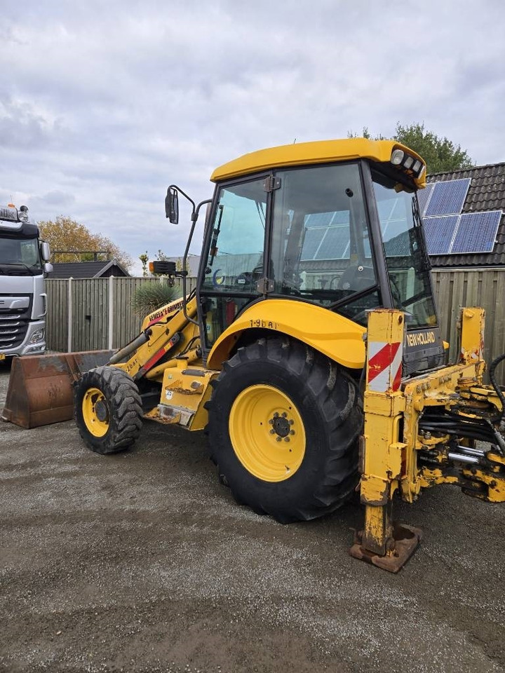 New Holland LB 95 B-4 PT - מחפרון: תמונה 2 New Holland LB 95 B-4 PT - מחפרון: תמונה 2