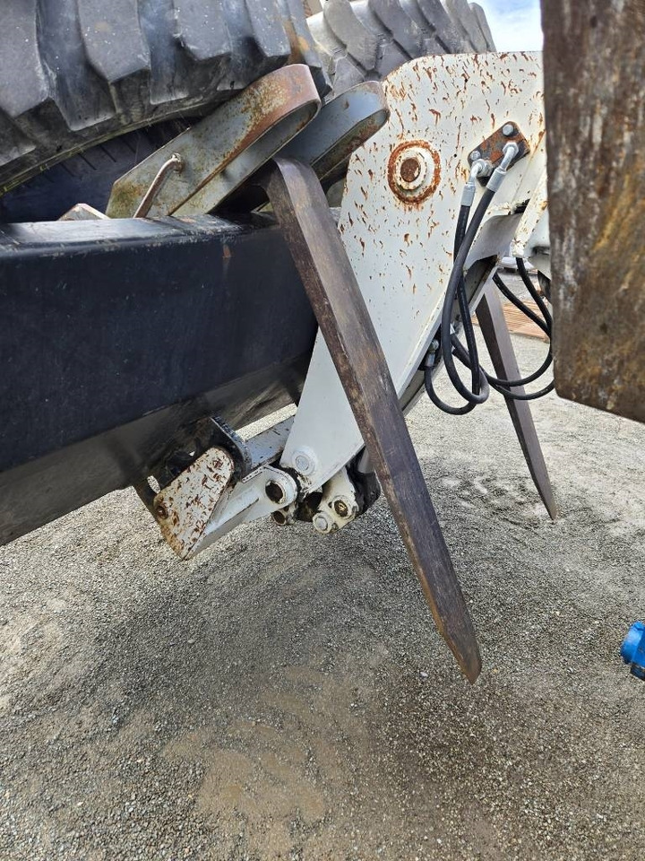 Terex Telelift 4017 - מפעיל טלסקופי: תמונה 4 Terex Telelift 4017 - מפעיל טלסקופי: תמונה 4