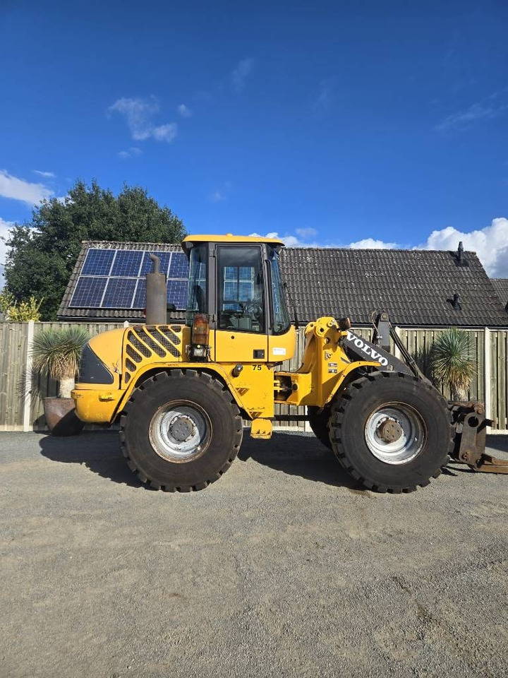 Volvo L 40 B TP - מעמיס גלגלים: תמונה 1 Volvo L 40 B TP - מעמיס גלגלים: תמונה 1