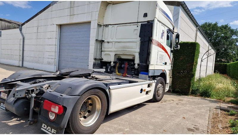 DAF XF 460 Super space cab - יחידת טרקטור: תמונה 3 DAF XF 460 Super space cab - יחידת טרקטור: תמונה 3
