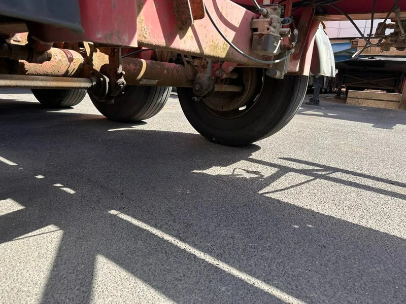 DESOT 3 x containerchassis 20-30ft - סמיטריילר מוביל מכולות/ החלפת גוף: תמונה 5 DESOT 3 x containerchassis 20-30ft - סמיטריילר מוביל מכולות/ החלפת גוף: תמונה 5