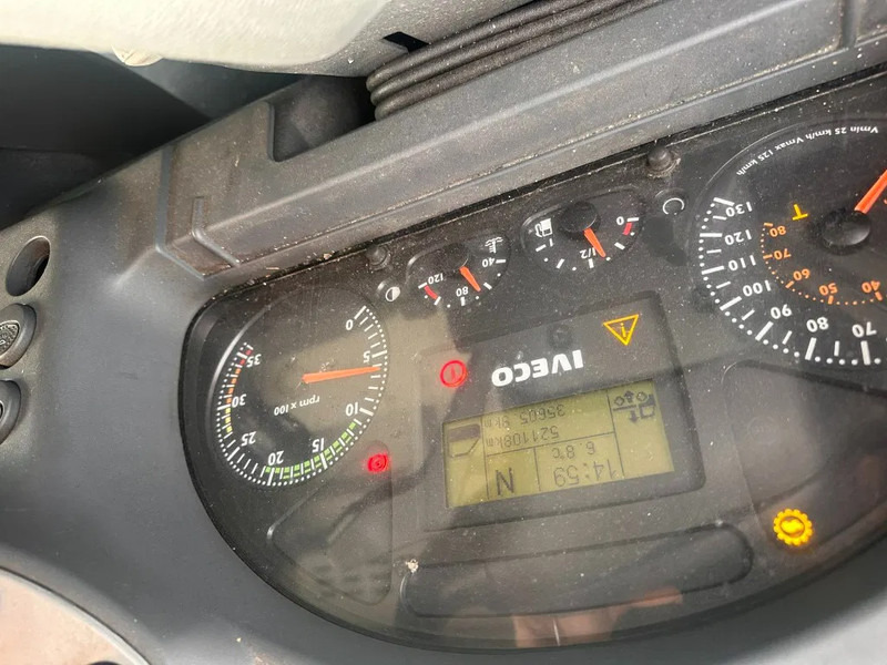 Iveco 180 E25 - משאית תיבה: תמונה 5 Iveco 180 E25 - משאית תיבה: תמונה 5