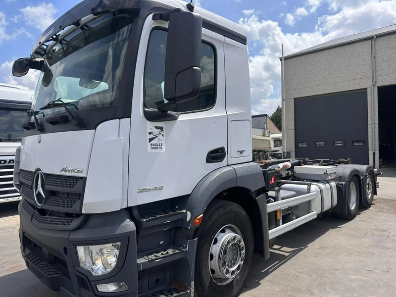 Mercedes-Benz Antos 2543 Hyva - משאית הרמת וו: תמונה 1 Mercedes-Benz Antos 2543 Hyva - משאית הרמת וו: תמונה 1