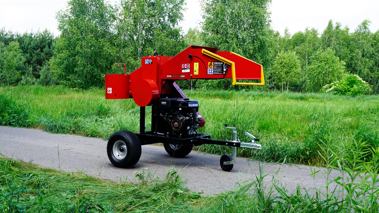 REMET RS120 OFFROAD - מגרסת עץ: תמונה 4 REMET RS120 OFFROAD - מגרסת עץ: תמונה 4