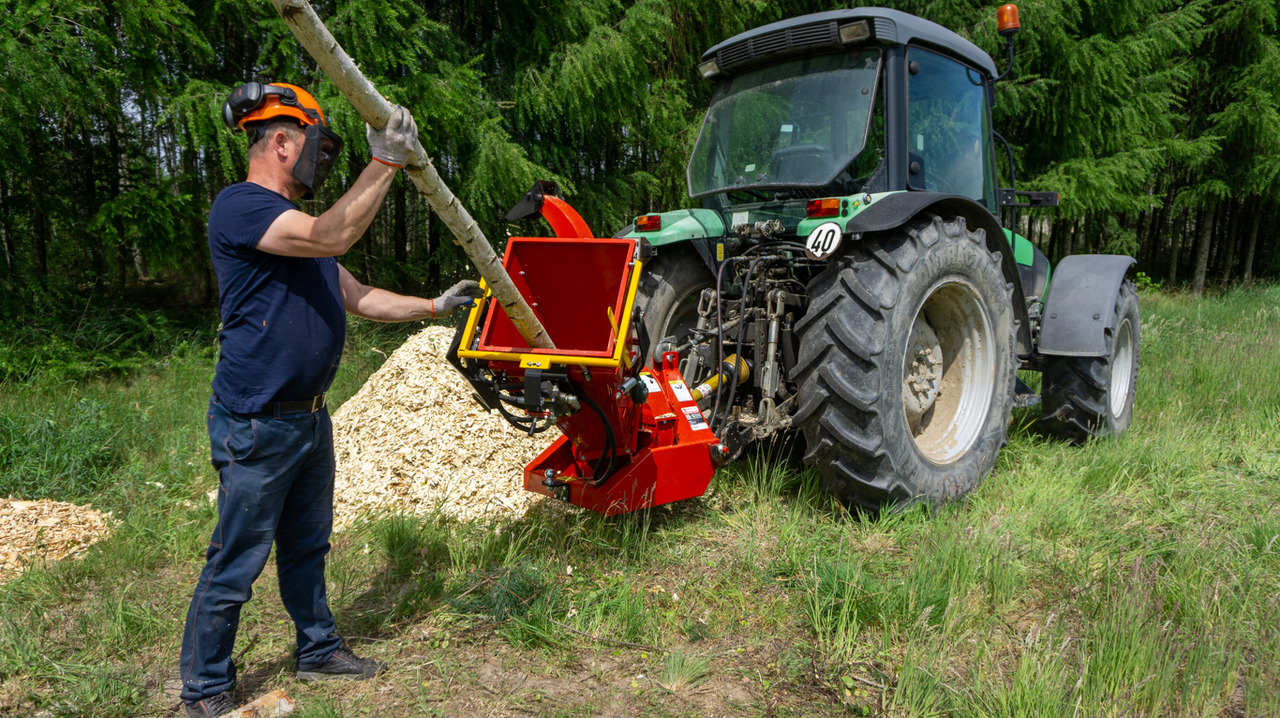 REMET RT630R - מגרסת עץ: תמונה 5 REMET RT630R - מגרסת עץ: תמונה 5