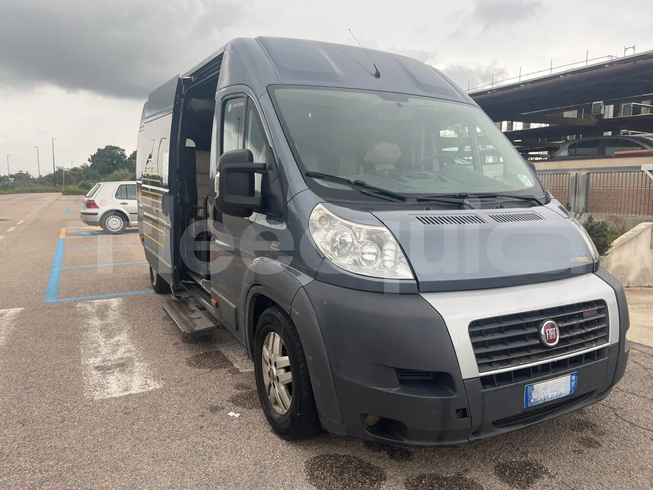 Fiat Ducato - מיניבוס, כלי רכב מסחרי לנוסעים: תמונה 1 Fiat Ducato - מיניבוס, כלי רכב מסחרי לנוסעים: תמונה 1