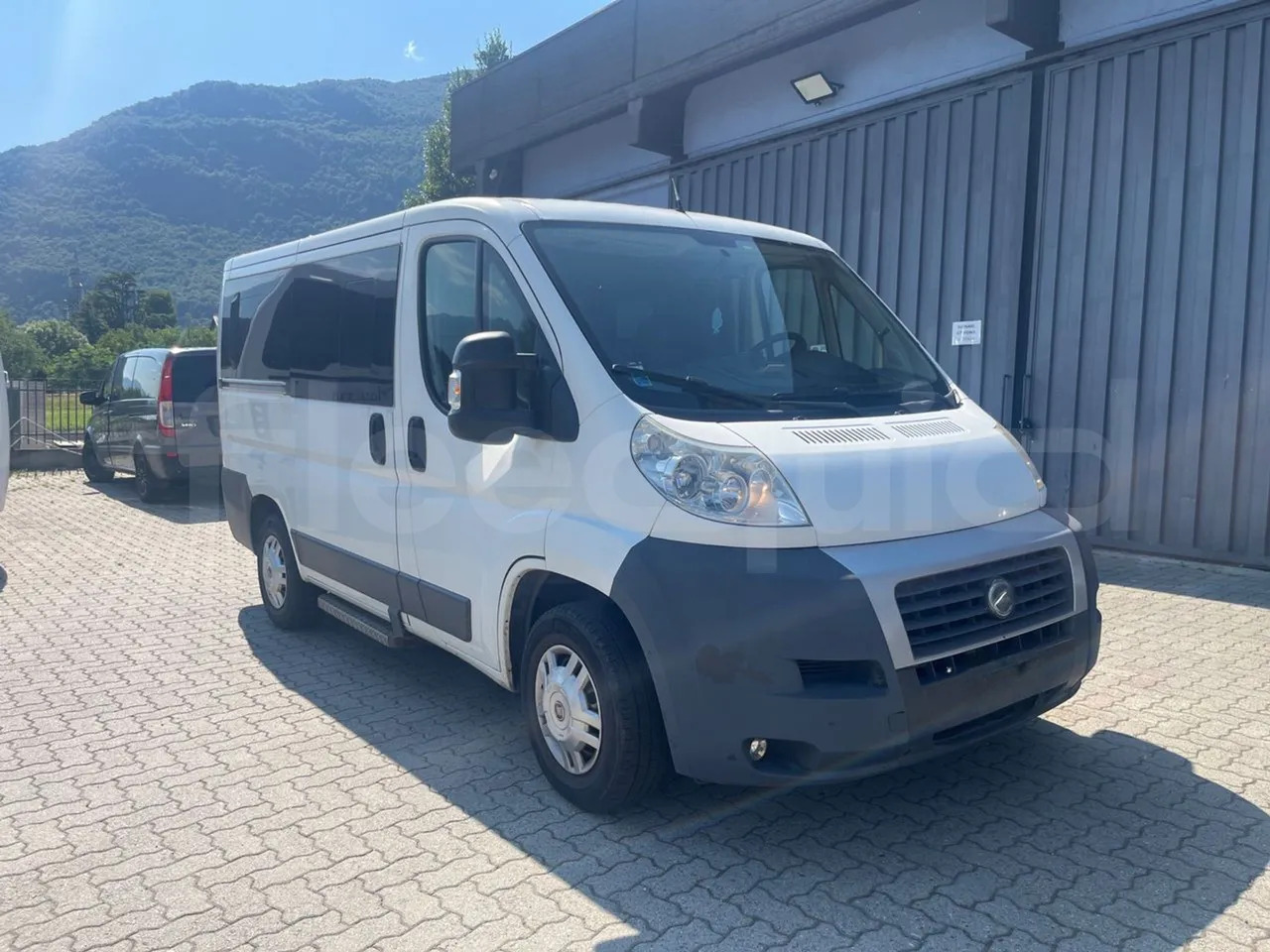 Fiat Ducato - מיניבוס, כלי רכב מסחרי לנוסעים: תמונה 1 Fiat Ducato - מיניבוס, כלי רכב מסחרי לנוסעים: תמונה 1