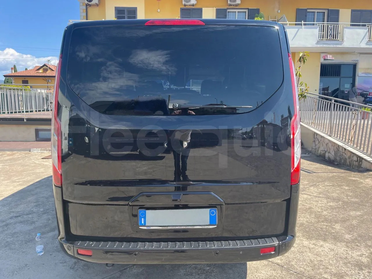 Ford Tourneo Custom - מיניבוס, כלי רכב מסחרי לנוסעים: תמונה 5 Ford Tourneo Custom - מיניבוס, כלי רכב מסחרי לנוסעים: תמונה 5