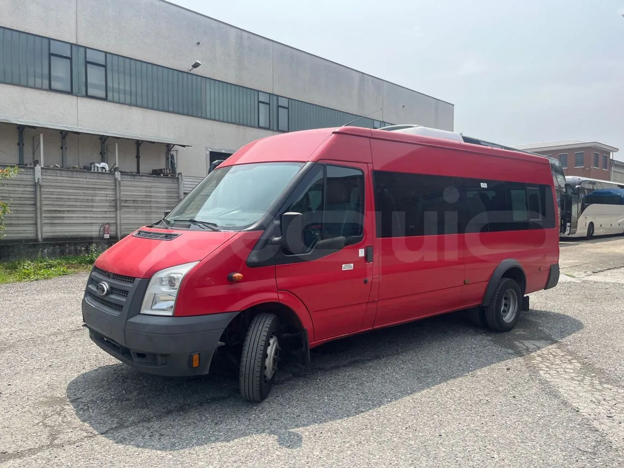 Ford Transit Tourneo - מיניבוס, כלי רכב מסחרי לנוסעים: תמונה 3 Ford Transit Tourneo - מיניבוס, כלי רכב מסחרי לנוסעים: תמונה 3