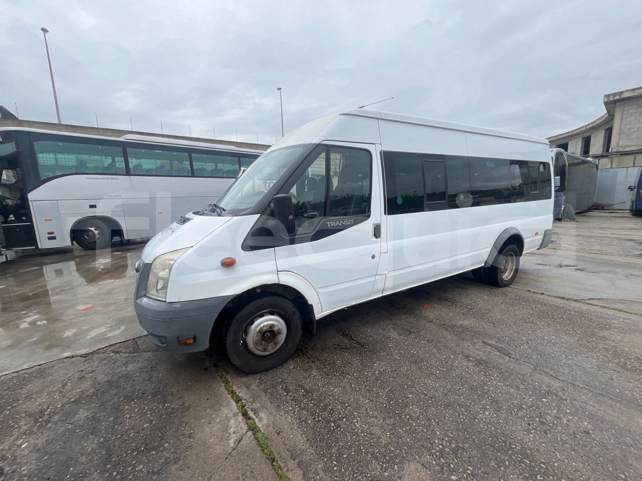 Ford Transit - מיניבוס, כלי רכב מסחרי לנוסעים: תמונה 4 Ford Transit - מיניבוס, כלי רכב מסחרי לנוסעים: תמונה 4