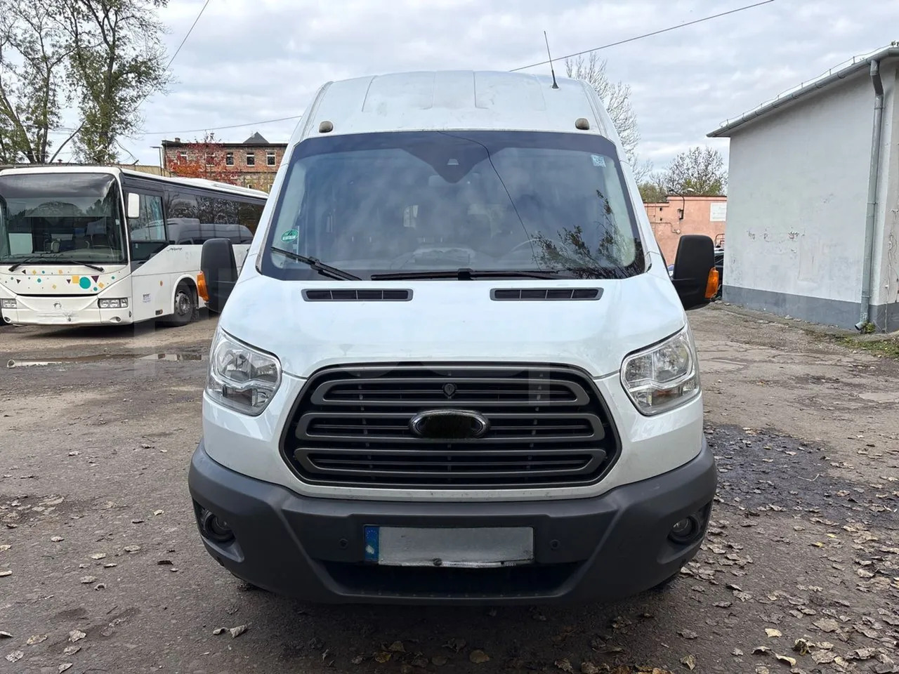 Ford Transit - מיניבוס, כלי רכב מסחרי לנוסעים: תמונה 2 Ford Transit - מיניבוס, כלי רכב מסחרי לנוסעים: תמונה 2