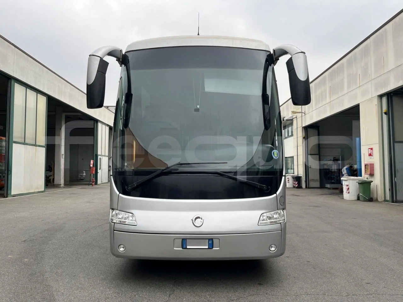 Irisbus New Domino - אוטובוס בין עירוני: תמונה 2 Irisbus New Domino - אוטובוס בין עירוני: תמונה 2