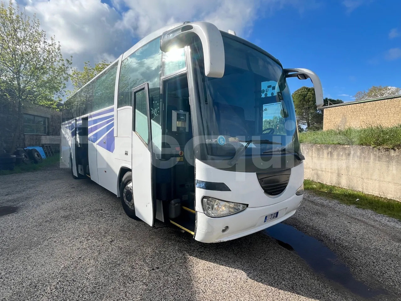 Irizar Scania Century - אוטובוס בין עירוני: תמונה 1 Irizar Scania Century - אוטובוס בין עירוני: תמונה 1
